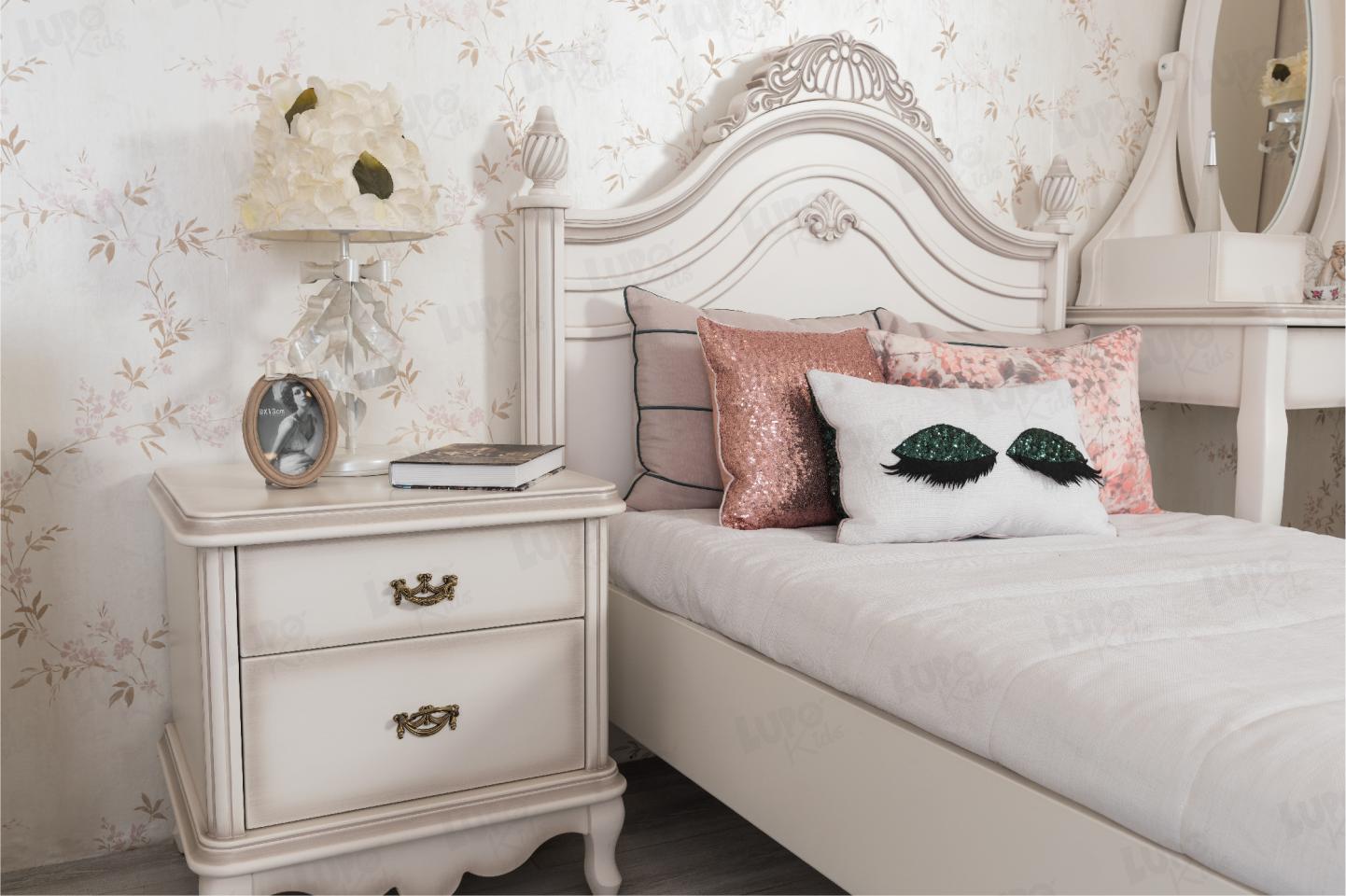 Jasmin Teen Room