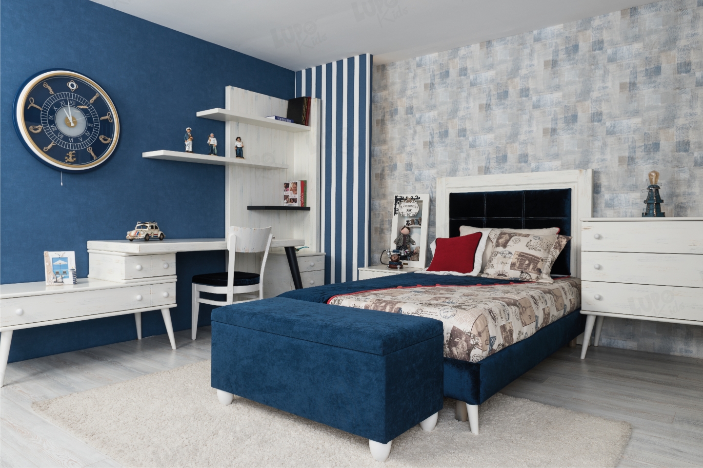 Genova Teen Room